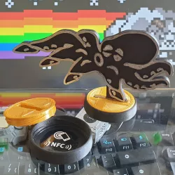 Custom amiibo Base with Screw Top (... and Octopus)