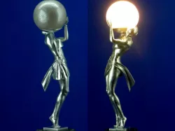 3D printed lamp "Woman carrying light"
