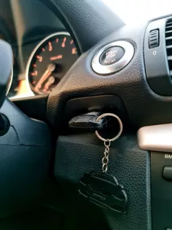 BMW F30 FRONT VIEW KEYCHAIN