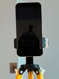 The DoomScroller - A Smartphone Tripod for the COVID Pandemic