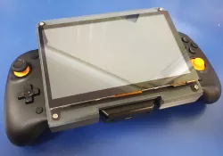 Ultimate 7" Raspberry Pi 4 Handheld Remix