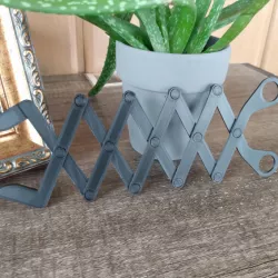 Accordion Grabber Claw (Print-In-Place)