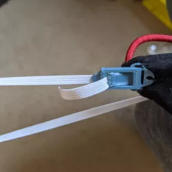 Adjustable facemask elastic clip