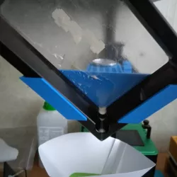 Adjustable height uv resin vat drainer