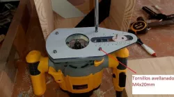 BASE COMPAS PARA HACER AGUJEROS CON ROUTER STANLEY SRR1200-B2