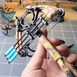 Crossbow Quiver 1/4 Scale