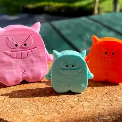 Devil Gengar toy