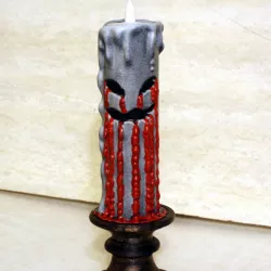 Gothic Skull Candle