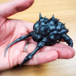 Half-Life Alyx Armored Headcrab Articulated Keyring