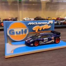 Hotwheels Mclaren F1 GTR Display Base (Gulf Racing)