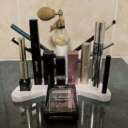 makeup box storage