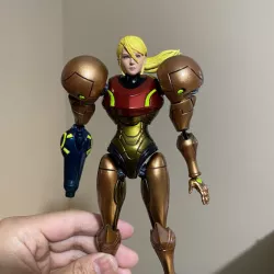 Metroid samus power suit figure