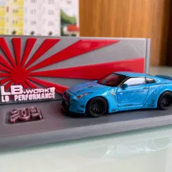 Mini GT LB Nissan GTR Display Base