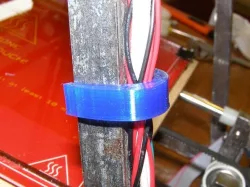Square Clippie thing - for securing cable bundle to 1/2" square bar