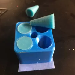 Penmaking mold for silicone rubber glue plugs