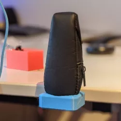 Presenter Holder