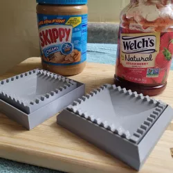 $5.00Square Sealed Sandwich Maker