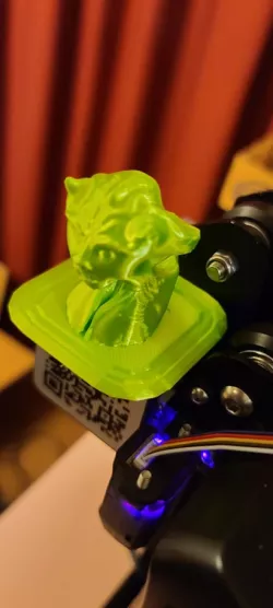 Alien Head Bust