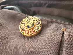 Avengers plate, Avengers Pin