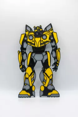 Bumblebee cake topper colored