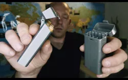 Cigarette box