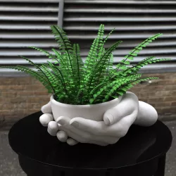 Hand pot planter