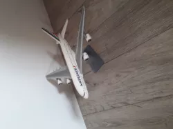 model airplane maintenance