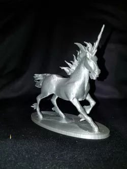 Unicorn by Harry Baere