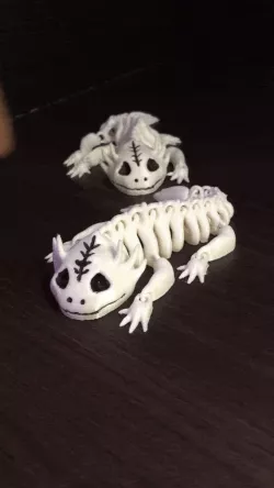 Axolotl Articulated Flexible Skeleton