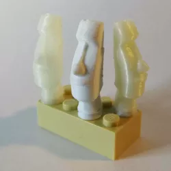 BRICK compatible moai head on easter island