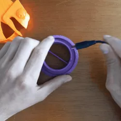 Chameleon Wire Winder