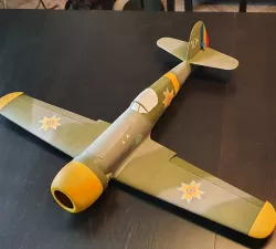 IAR-80 Flying model - 1/12 scale