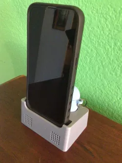 iPhone 13 Pro Max Charging Stand + Airpods pro dock - dbrand
