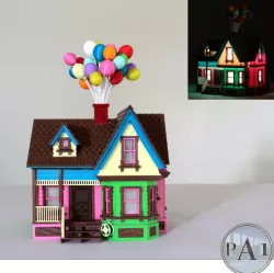 Carl & Ellie's House - Pixar Up Movie night light - Big build