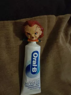 chucky toothpaste cap