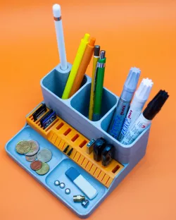 Combined Table Pen Holder (Apple Pencil slot)
