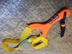 HTZ 2021 pro, Slingshot / Zwille / Steinschleuder