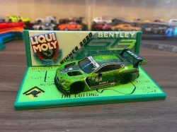 Mini GT Bentley Continental GT3 Display Base (Bathurst 12 Hours 2020 Winner)