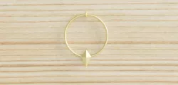 Reyna's golden yellow earring, Valorant Game
