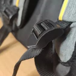 Backpack buckle