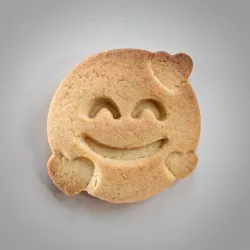 Emoji Smiling Face with Hearts Cookie Cutter