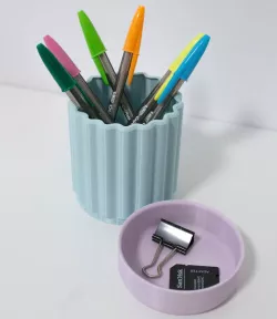 Lapicero / Organizador de escritorio - - Pen holder / desk organizer