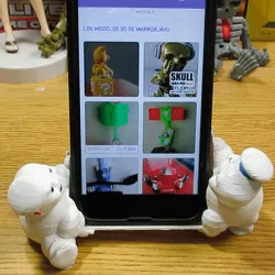 Mini Puft Cell Phone Holder
