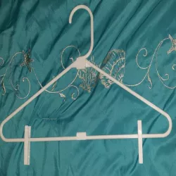 Parametric Clothes Hanger with Clips