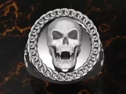 Skull chopper ring