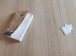 Sneaky cat bookmark