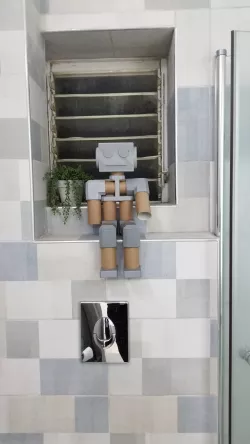 Toilet paper rolls robot