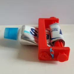 Toothpaste squeezer