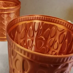 Voronoi pattern vase