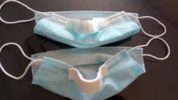 Anti-fogging mask forceps